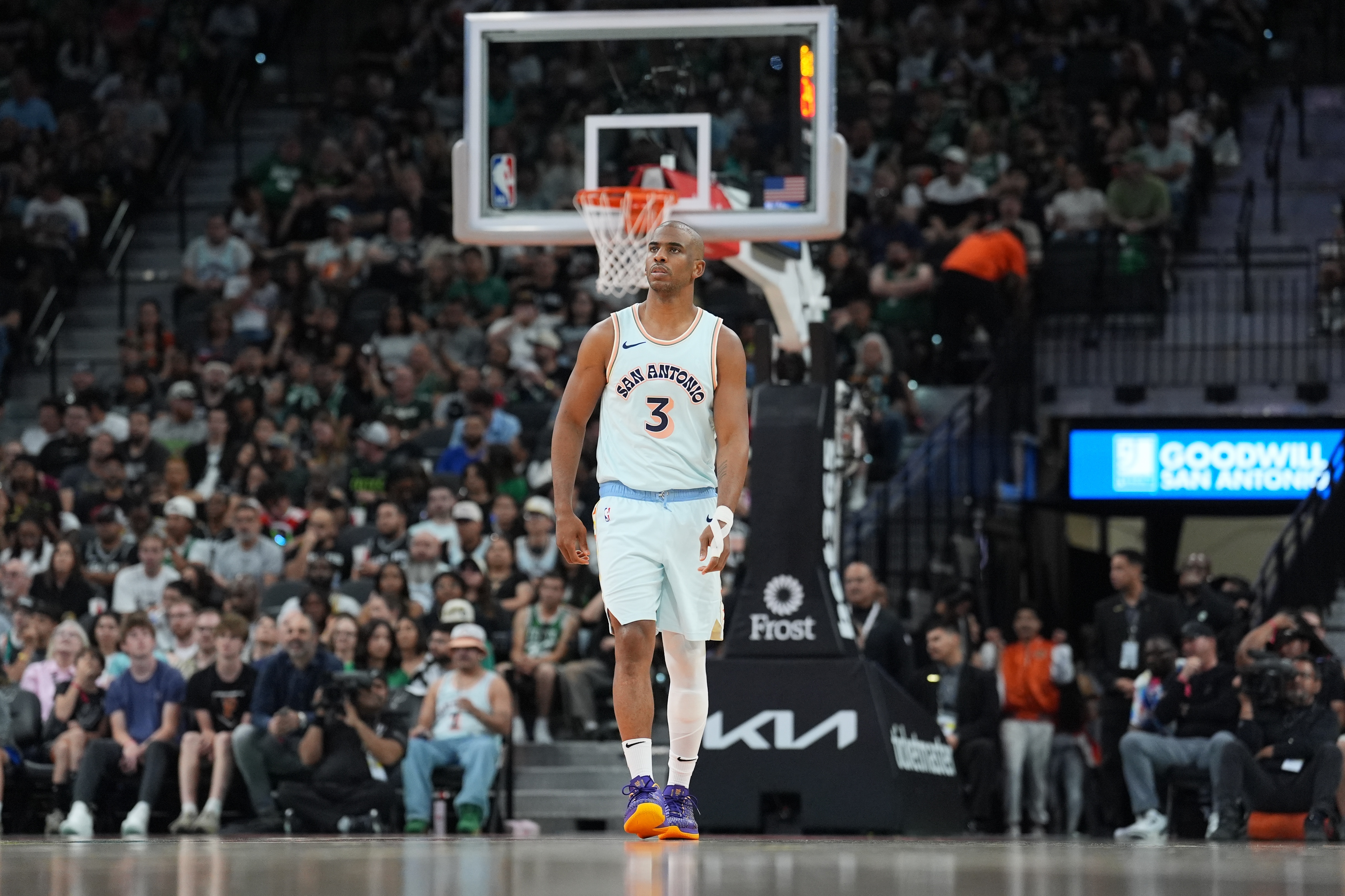 乐鱼体育登录-都是老东家 Haynes：保罗将在快船和太阳之间做出选择