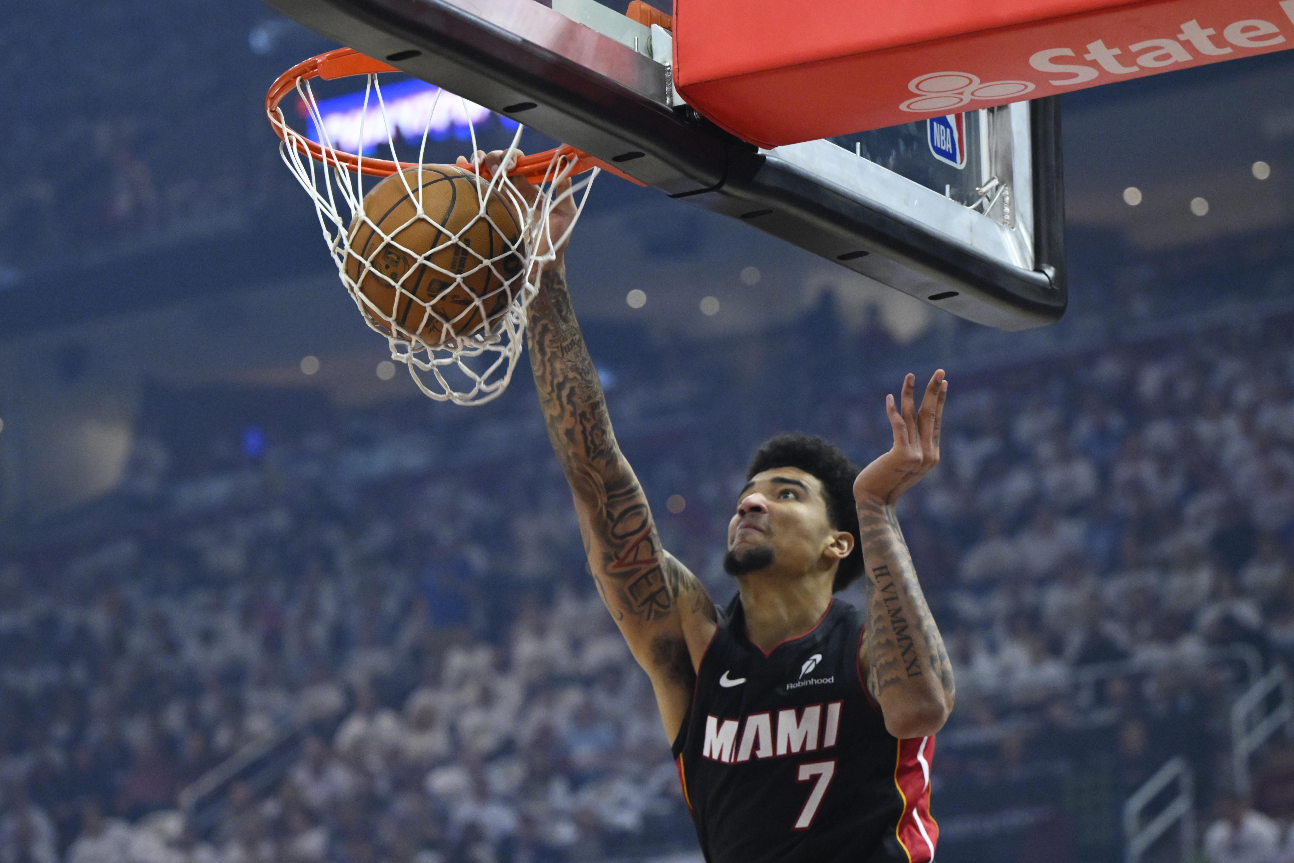 乐鱼体育平台-韦尔：球队不愿交易我说明看到了我的潜力 希望证明他们没有选错