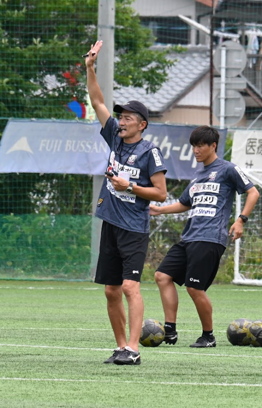 乐鱼体育登录-藤枝主帅：努力工作的人都能得到回报，拼尽全力一定能进球