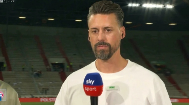 乐鱼体育平台-撞晕对手！奥堡主帅谈费尔豪尔脑震荡：博伊在场上就该立刻道歉