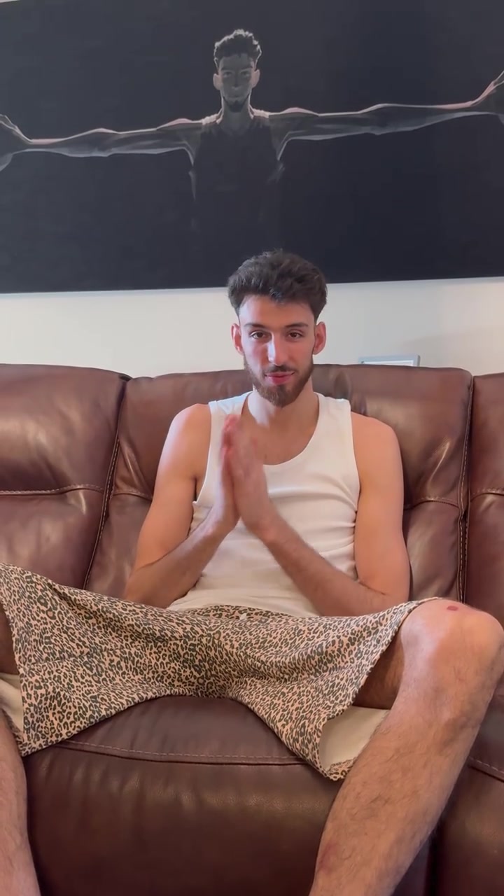 筷子兄弟！切特发微博感谢周琦：谢谢你给我全明星投票！